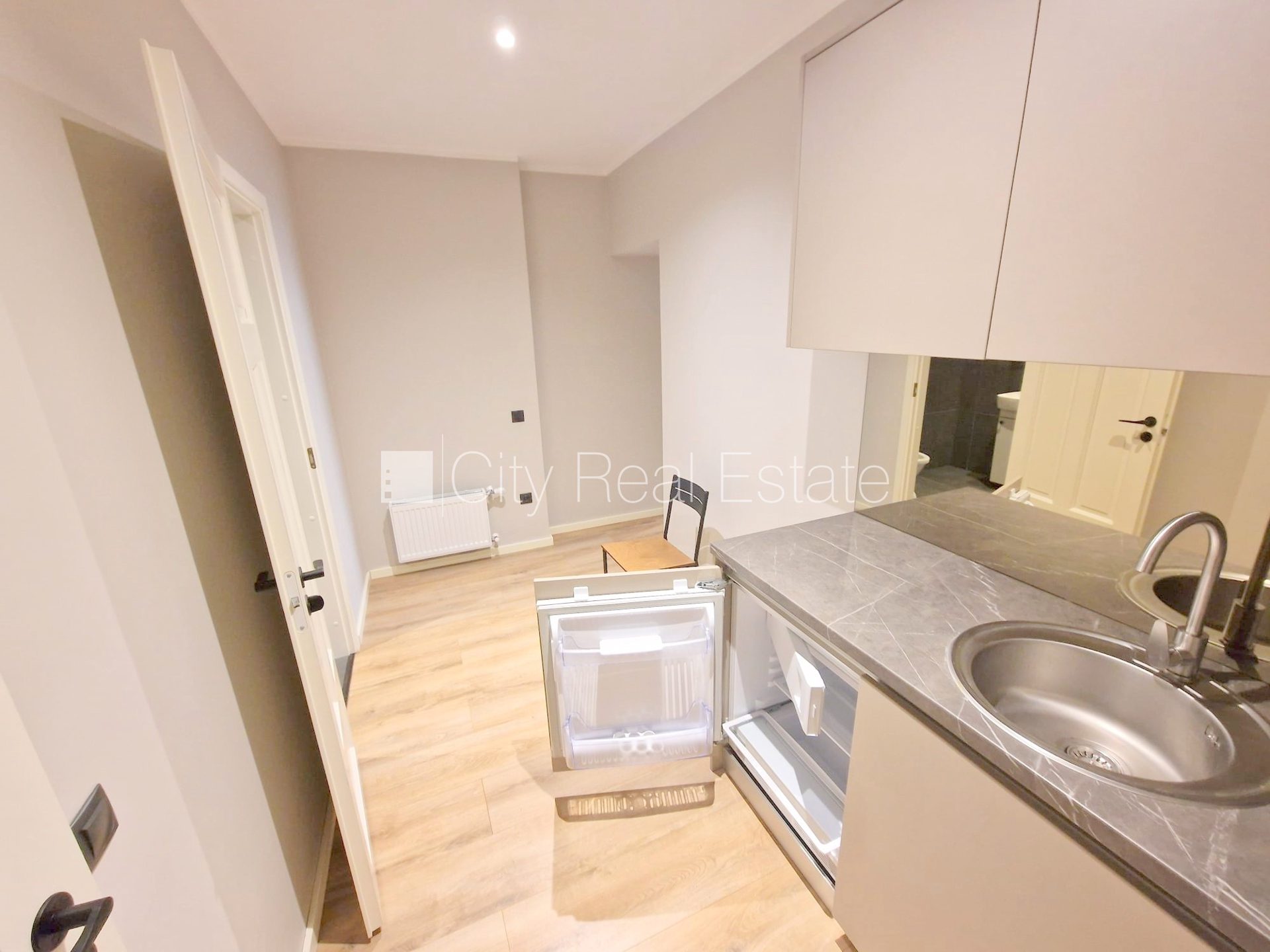 1-toaline korter Rīga, Centrs, 42 m², üür, Foto 8 / 10