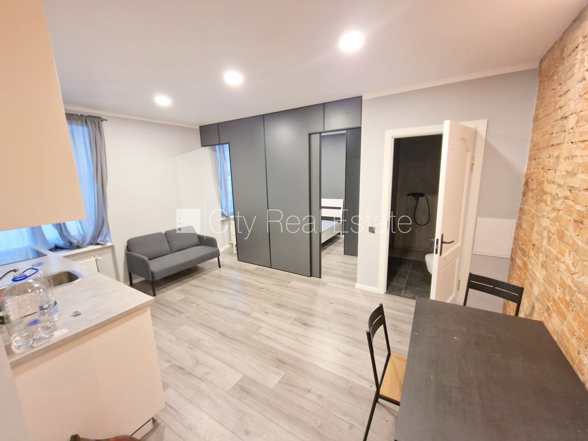 2-room apartment for rent in Riga, City Centre, 31 m², Photo 1 of 10