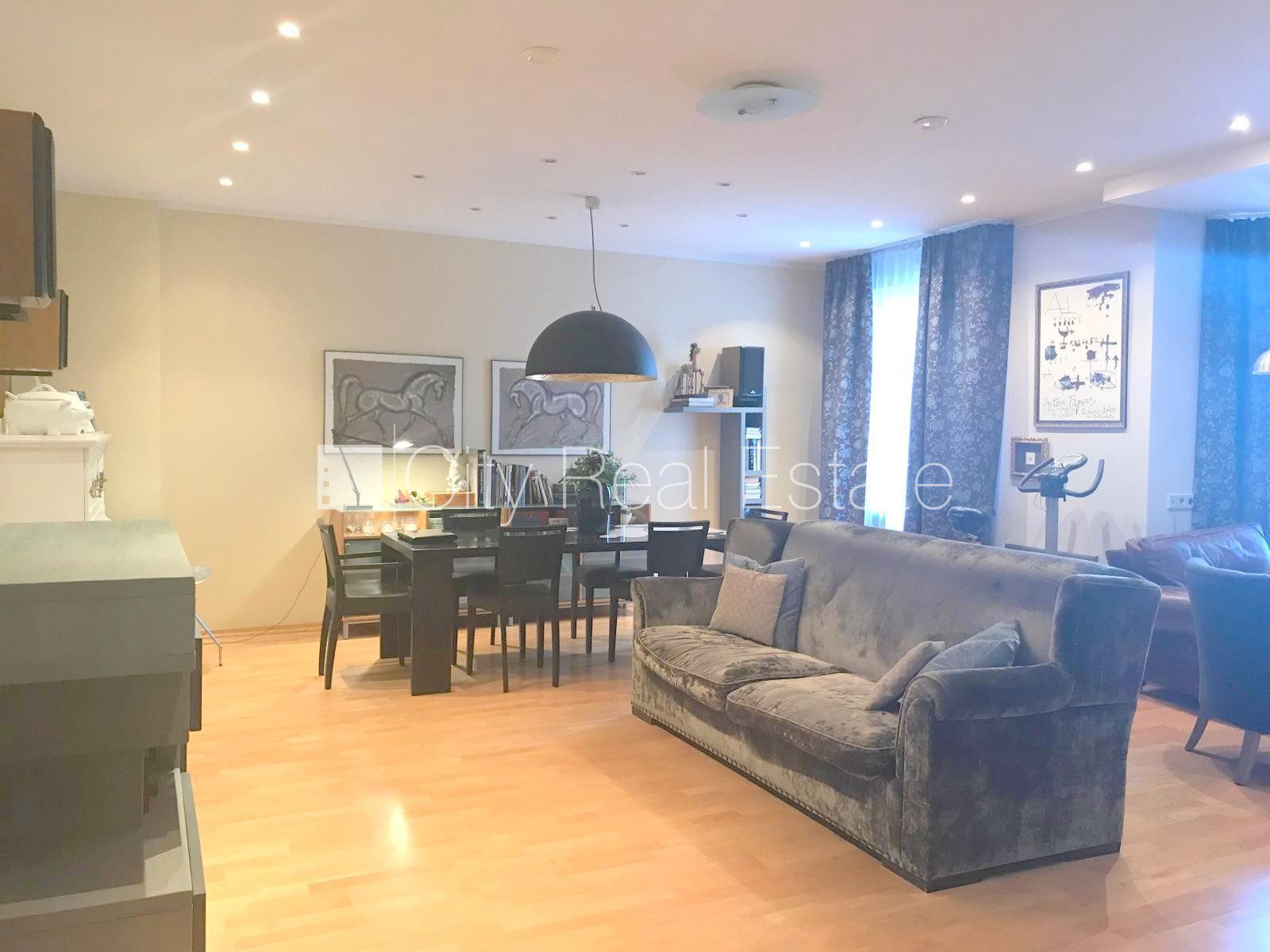 4-toaline korter Rīga, Centrs, 170 m², üür, Foto 1 / 10