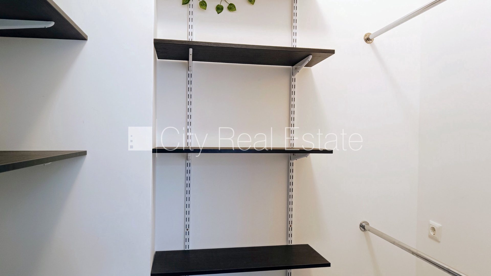 2-room apartment for rent in Riga, City Centre, 38 m², Photo 10 of 10
