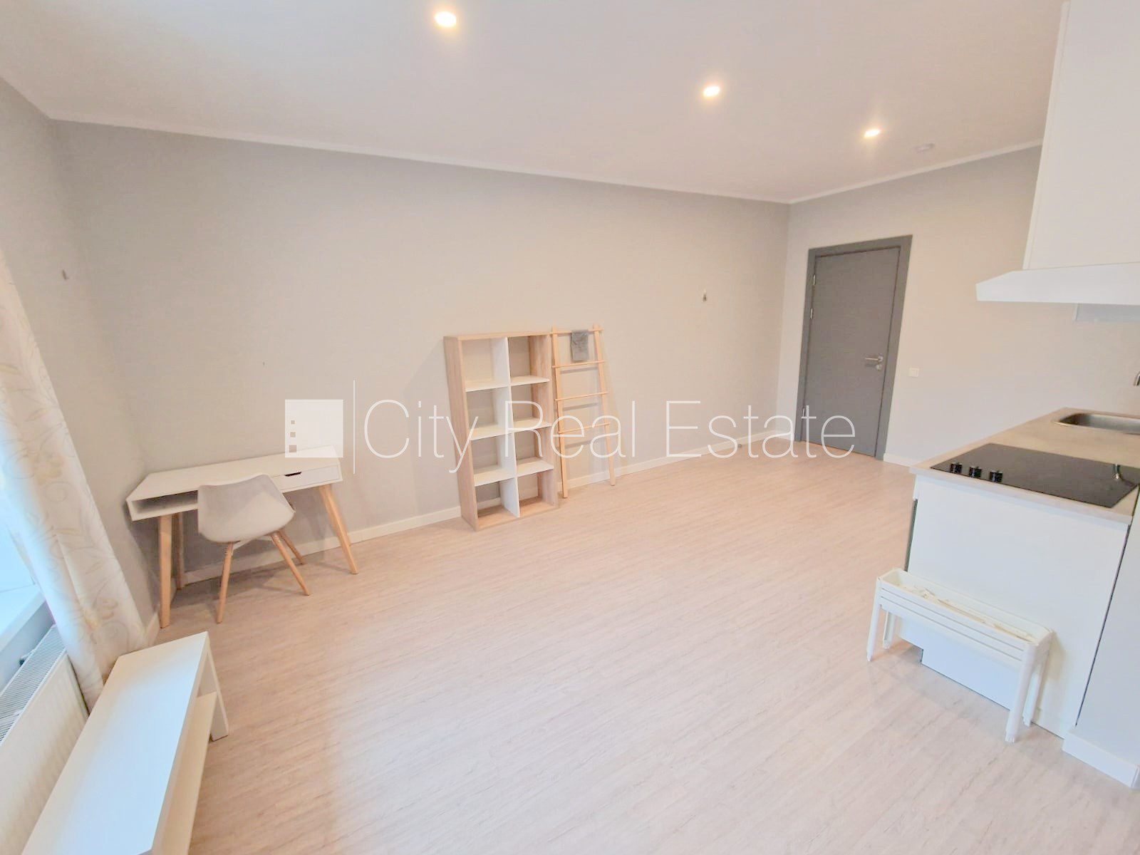 1-toaline korter Rīga, Centrs, 28 m², üür, Foto 8 / 10
