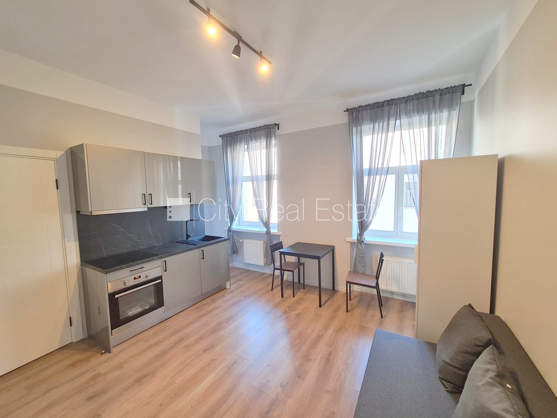 1-toaline korter Rīga, Centrs, 20 m², üür, Foto 1 / 10