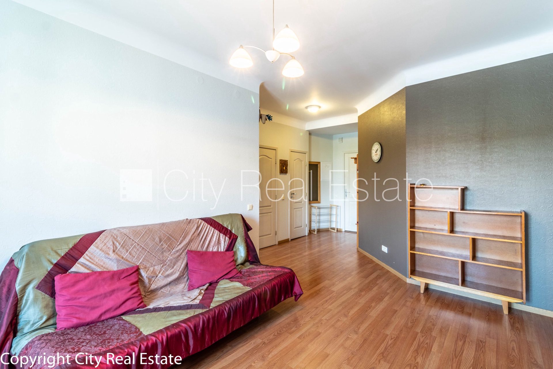 2 istabu dzīvoklis Rīga, Centrs, 46 m², izīrē, Foto 3 no 10