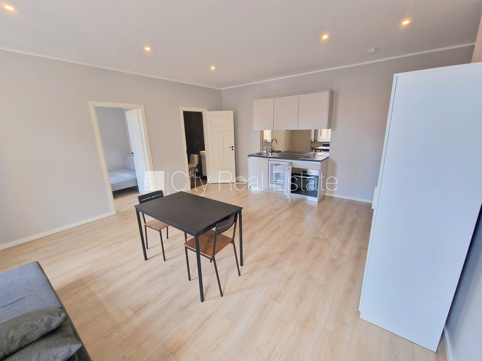 2-room apartment for rent in Riga, City Centre, 45 m², Photo 2 of 10