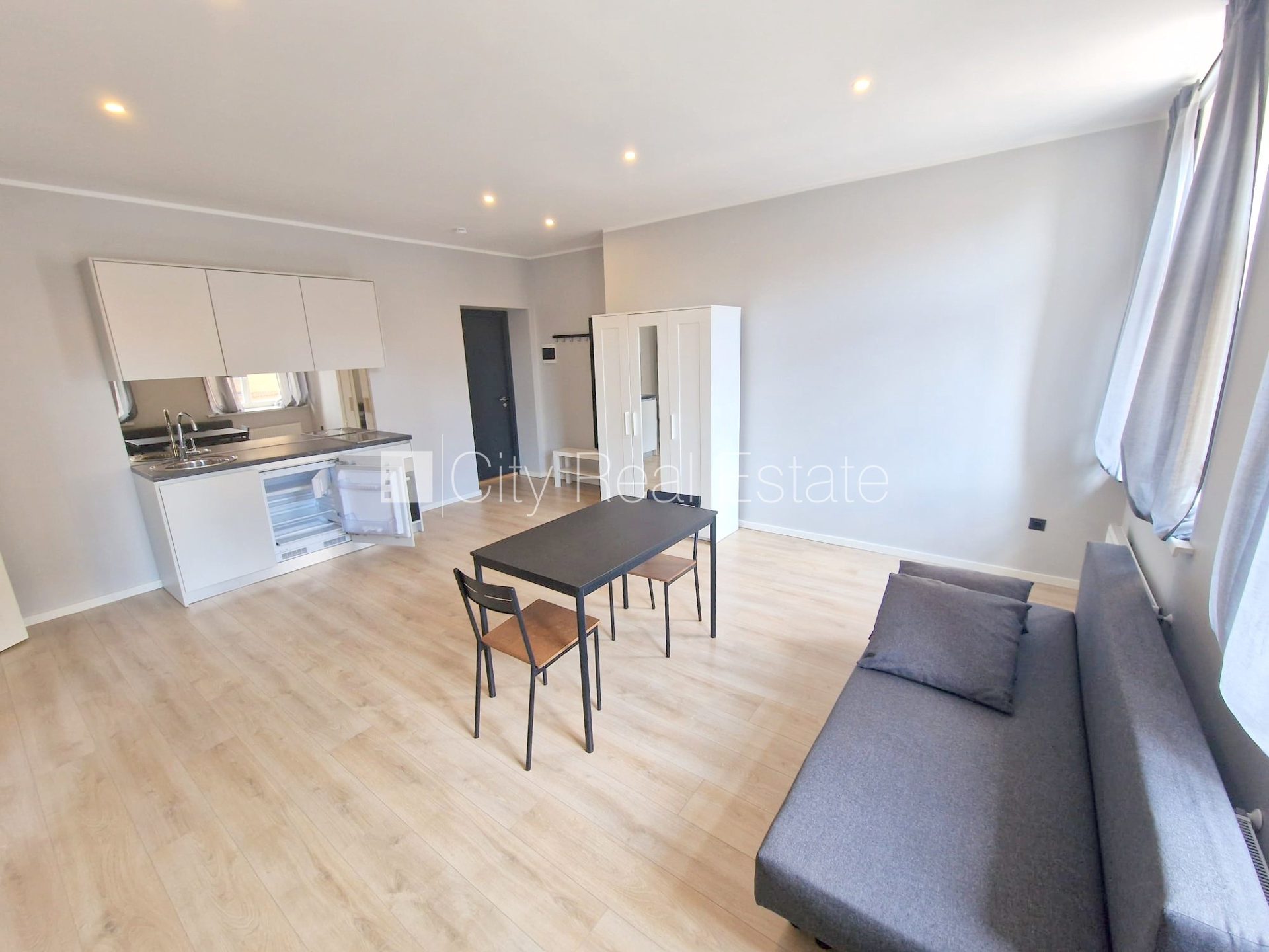 2-room apartment for rent in Riga, City Centre, 45 m², Photo 8 of 10