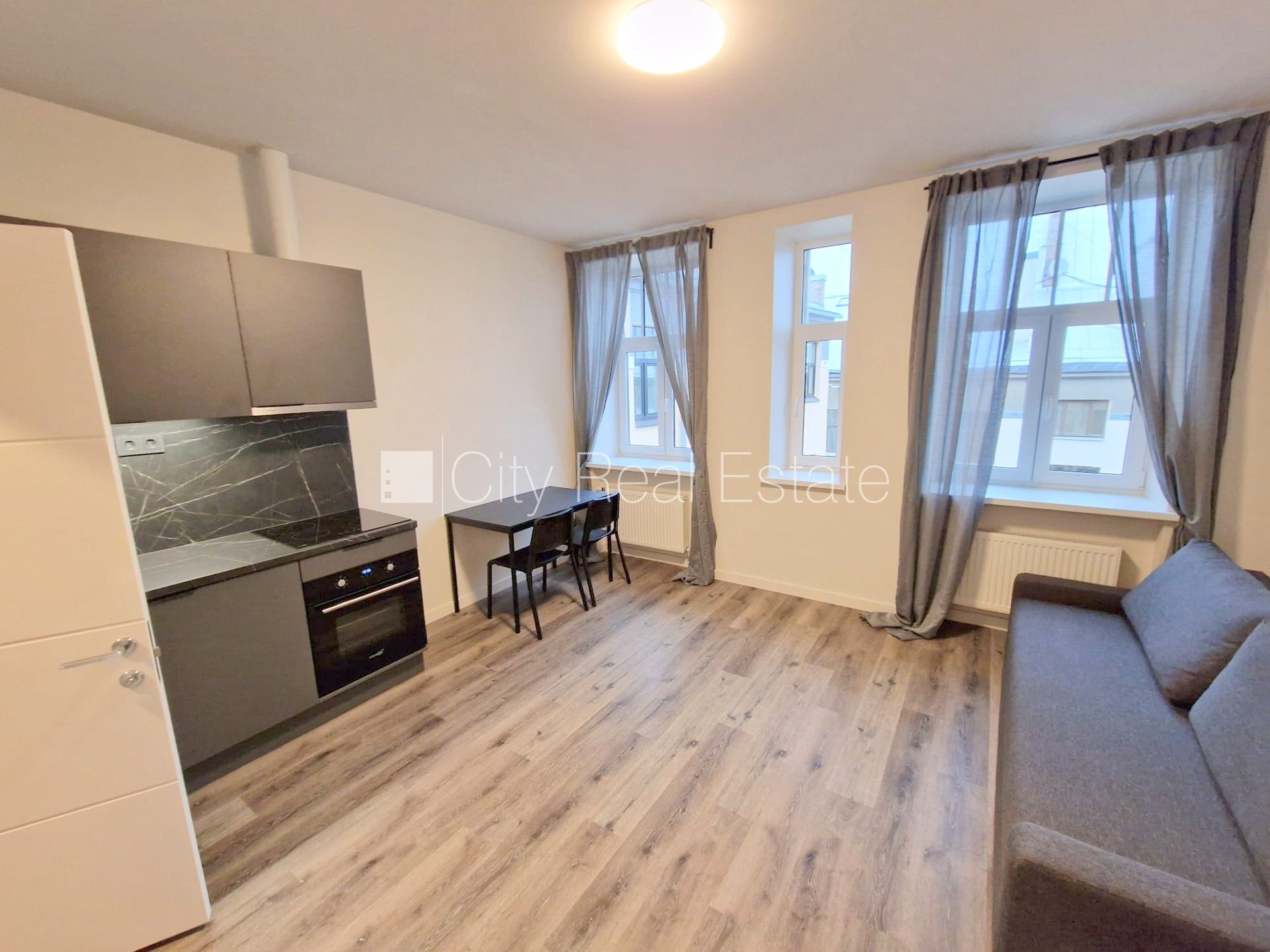 1-toaline korter Rīga, Centrs, 21 m², üür, Foto 2 / 10