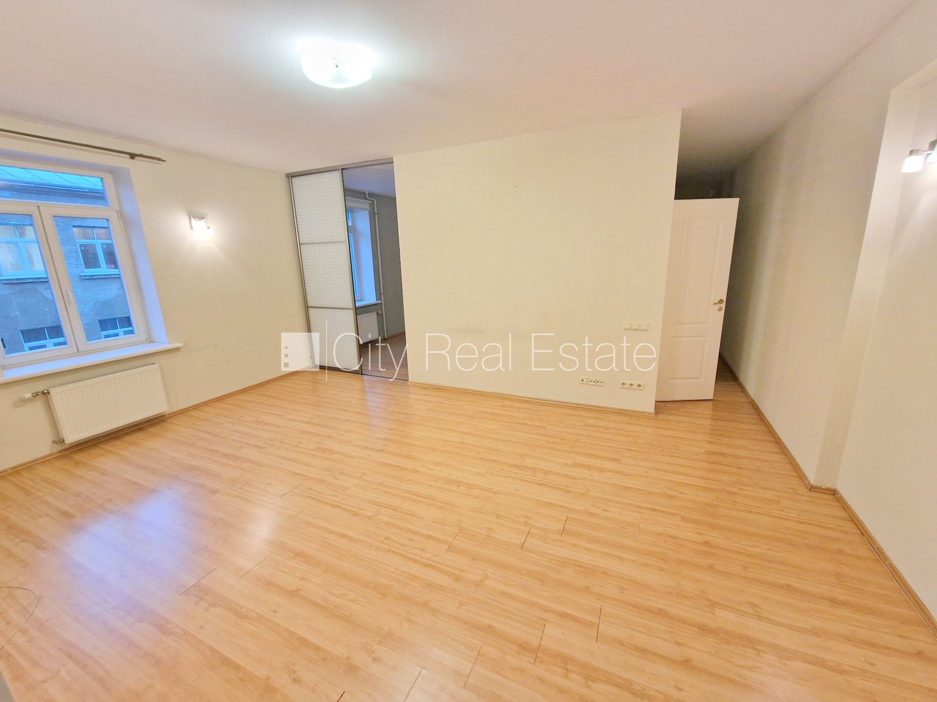 2-комнатная квартира в Рига, Центр, 67 м², продажа, Фото 3 из 10