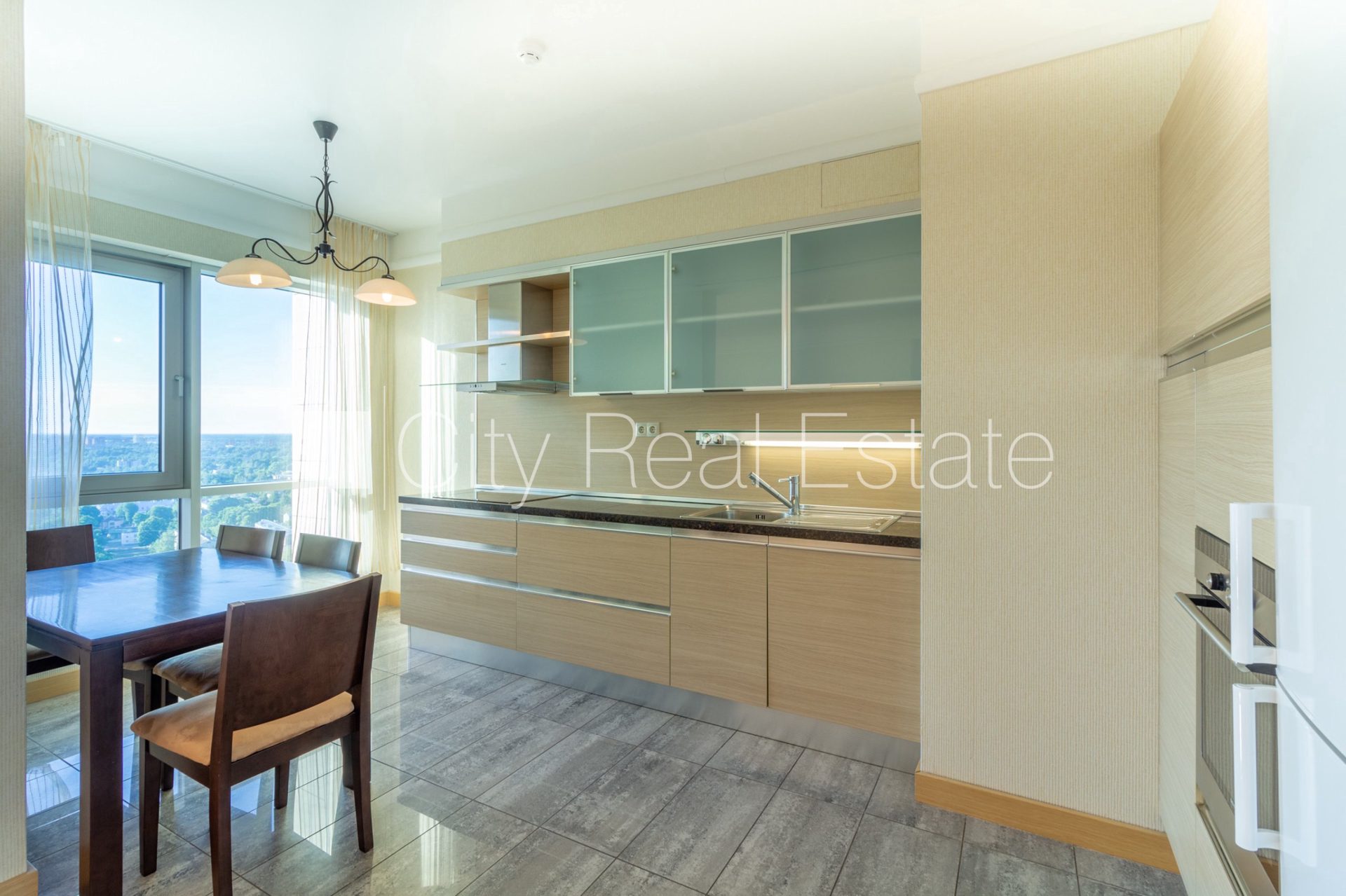3-комнатная квартира в Рига, Шампетерис, 92 м², аренда, Фото 3 из 10