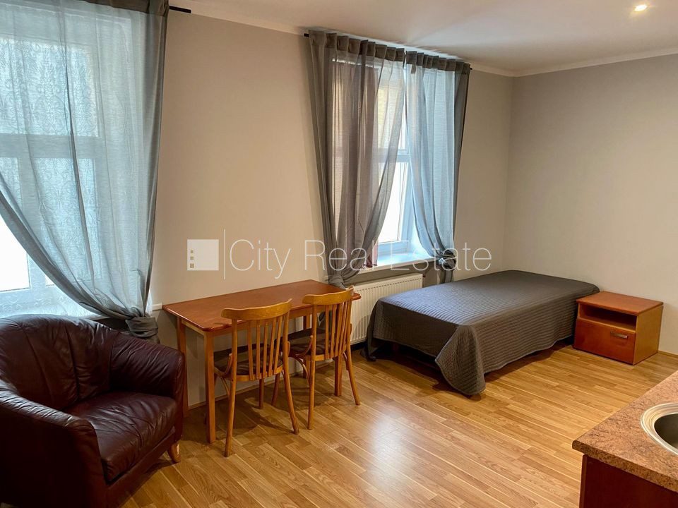 1-toaline korter Rīga, Centrs, 22 m², üür, Foto 1 / 9