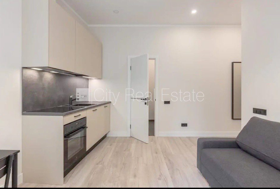 1-toaline korter Rīga, Centrs, 18 m², üür, Foto 3 / 10