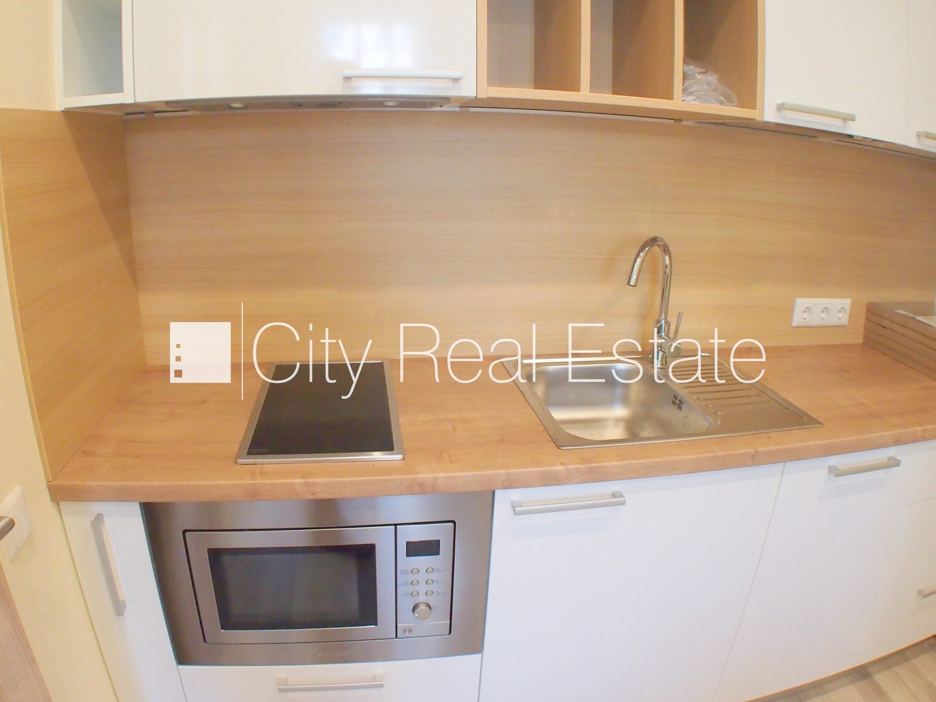 1 istabu dzīvoklis Rīga, Centrs, 32 m², izīrē, Foto 4 no 8