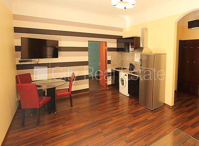 2-room apartment for rent in Riga, City Centre, 45 m², Photo 1 of 10