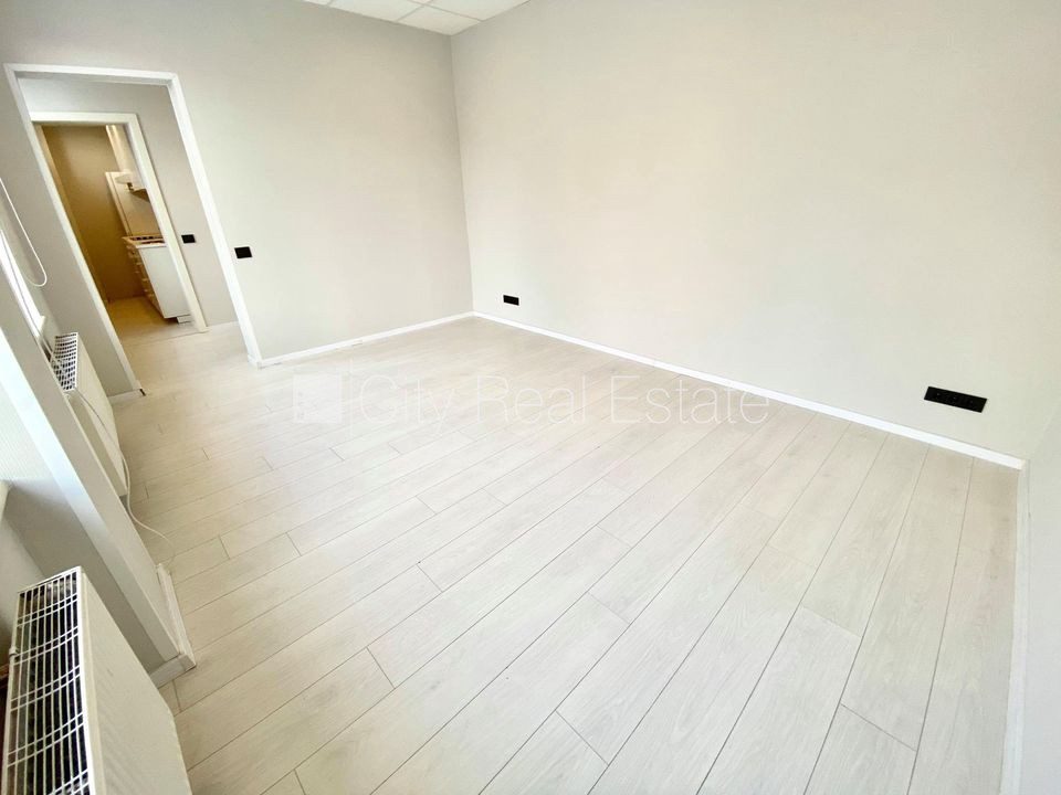 1-toaline korter Rīga, Centrs, 28 m², üür, Foto 2 / 10