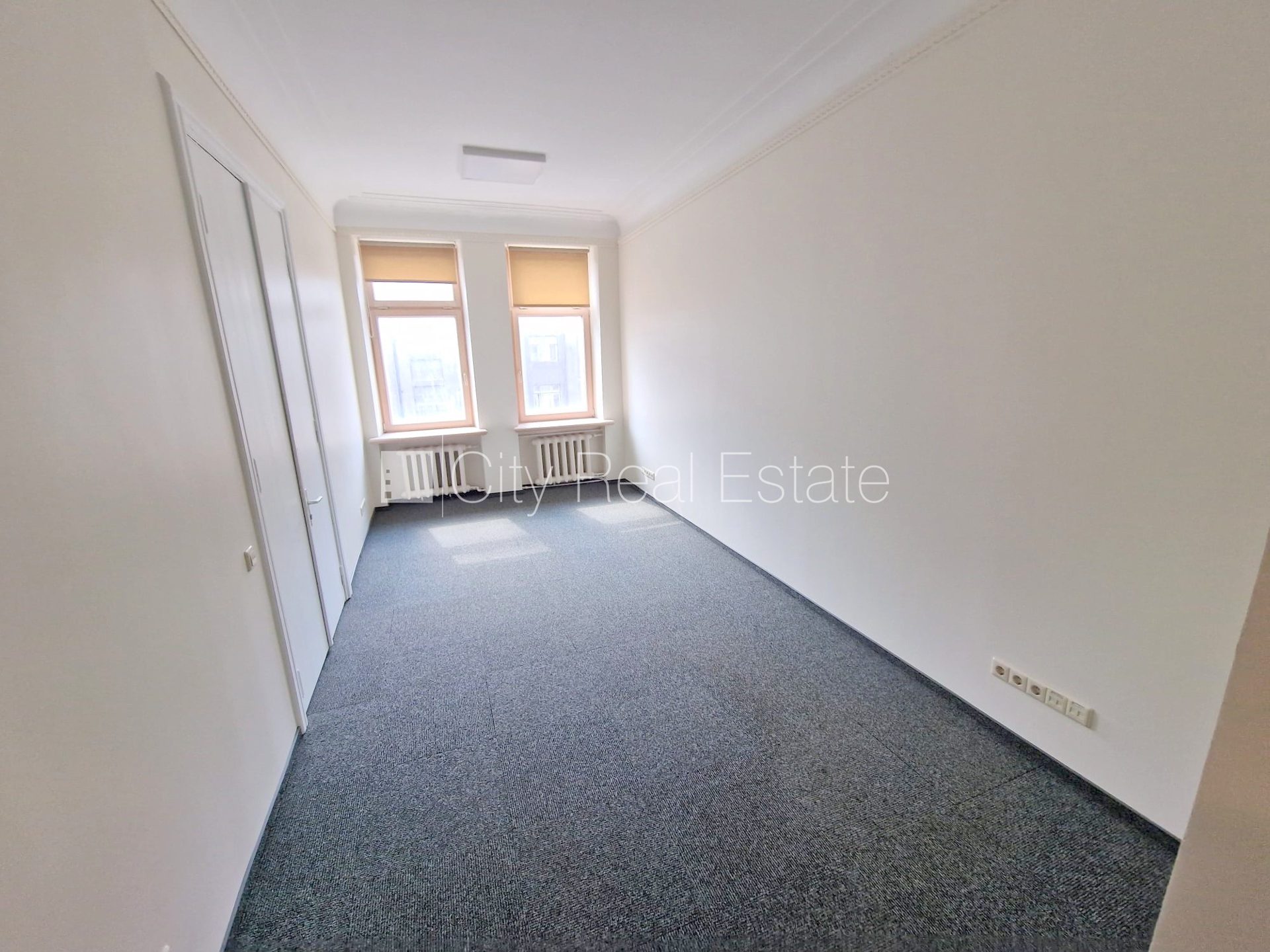 Komerctelpas Rīga, Centrs, 17 m², izīrē, Foto 1 no 9