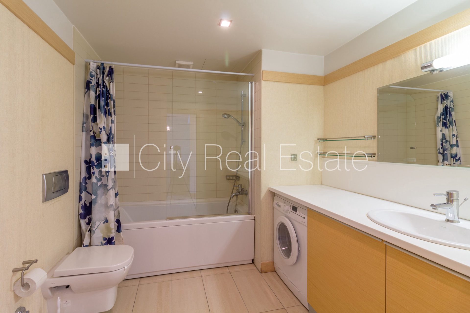 2-room apartment for rent in Riga, Šampēteris, 68 m², Photo 7 of 10