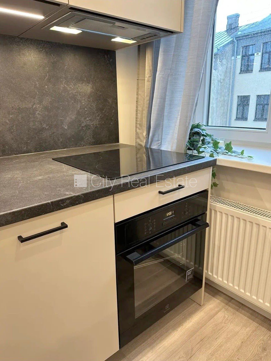 1-комнатная квартира в Рига, Центр, 30 м², аренда, Фото 3 из 10