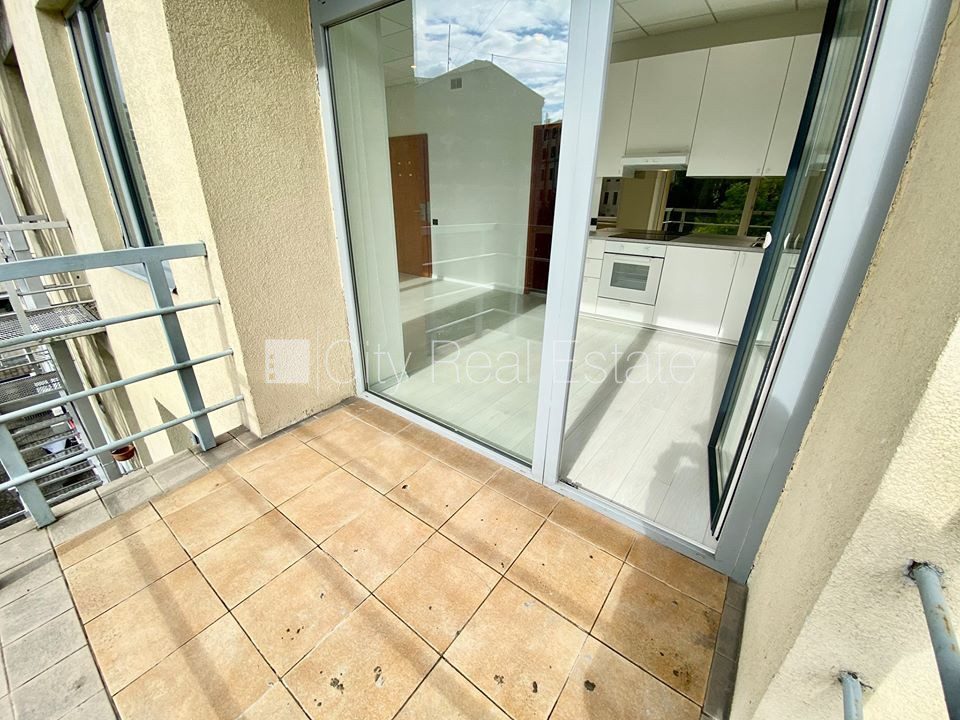1-toaline korter Rīga, Centrs, 28 m², üür, Foto 3 / 10