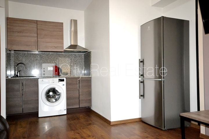 1-toaline korter Rīga, Centrs, 33 m², üür, Foto 2 / 10