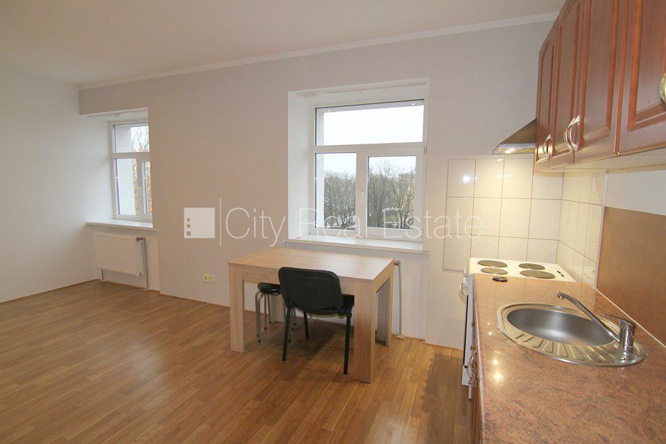 1-room apartment for rent in Riga, City Centre, 36 m², Photo 3 of 10