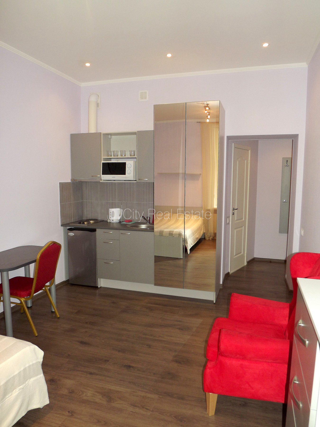 1 istabu dzīvoklis Rīga, Centrs, 28 m², izīrē, Foto 2 no 7
