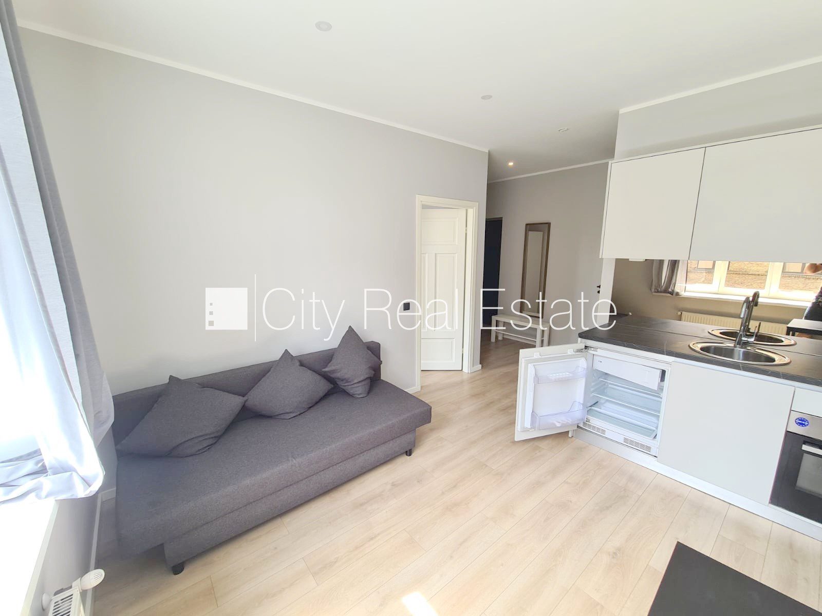 2-room apartment for rent in Riga, City Centre, 30 m², Photo 3 of 10