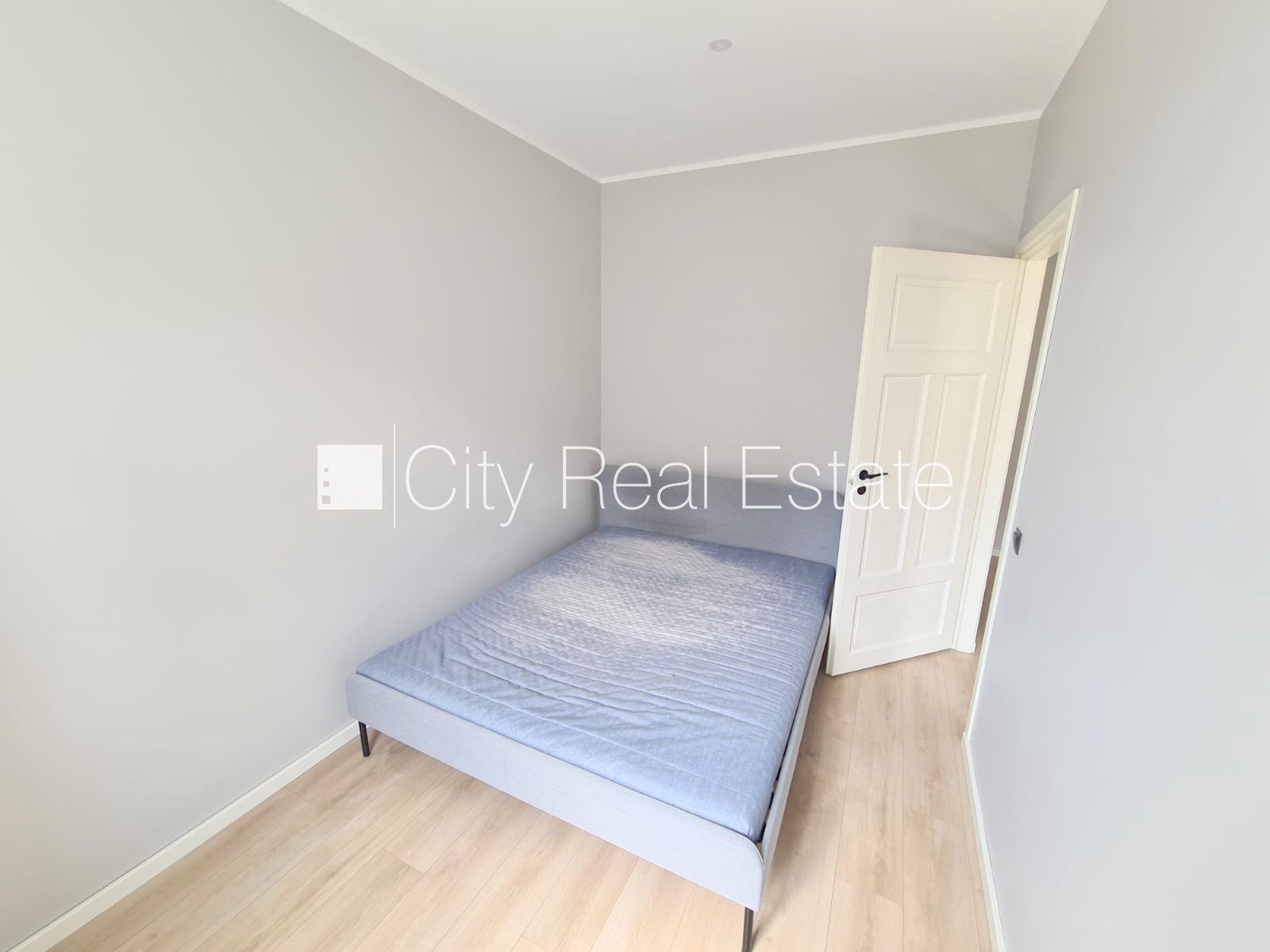 2-room apartment for rent in Riga, City Centre, 30 m², Photo 9 of 10