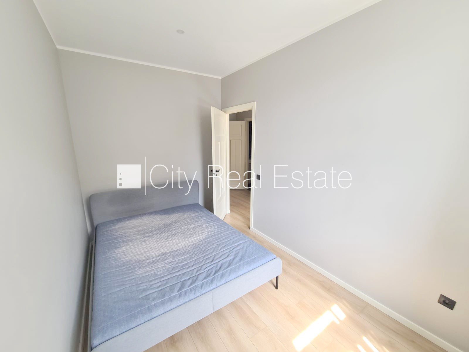 2-room apartment for rent in Riga, City Centre, 30 m², Photo 10 of 10