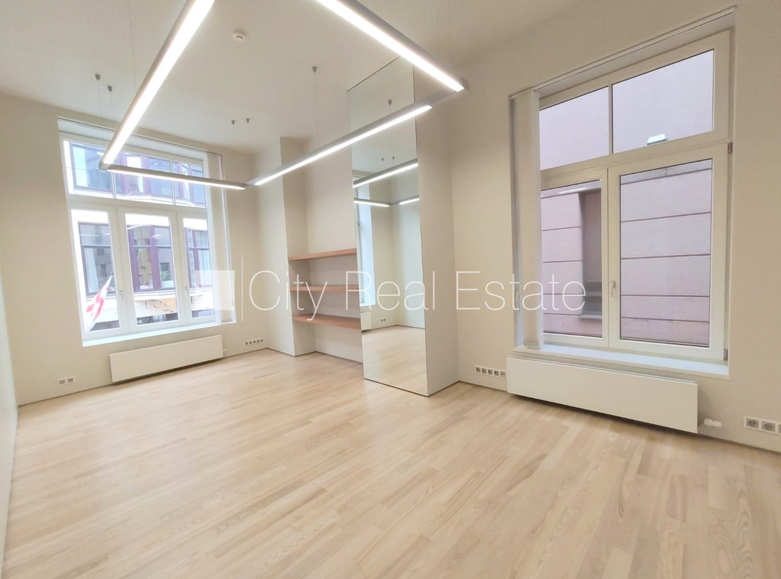 Komerctelpas Rīga, Vecrīga, 166 m², izīrē, Foto 2 no 10