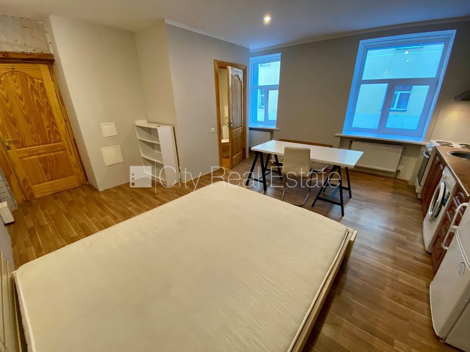 1-комнатная квартира в Рига, Центр, 28 м², аренда, Фото 8 из 10