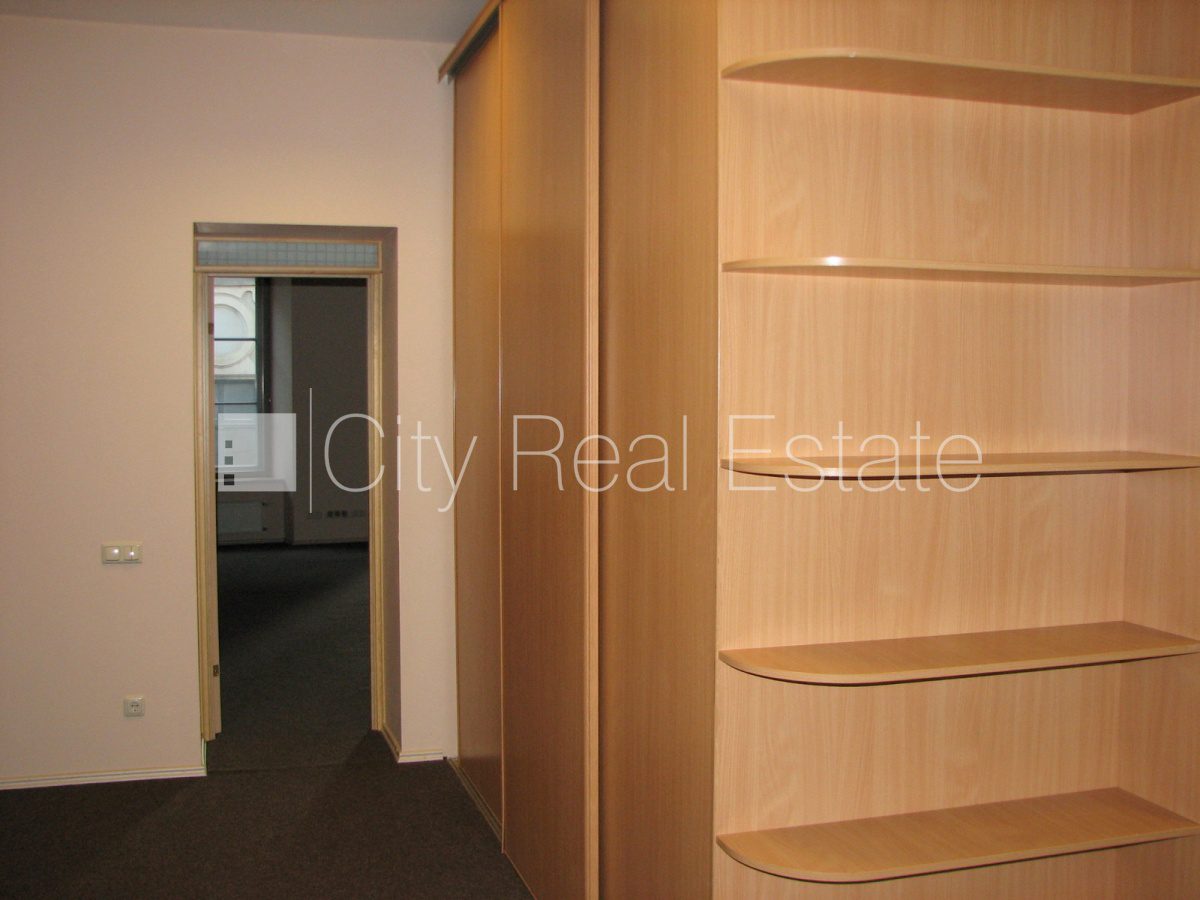 Коммерческое помещение в Рига, Старая Рига, 212 м², аренда, Фото 7 из 10