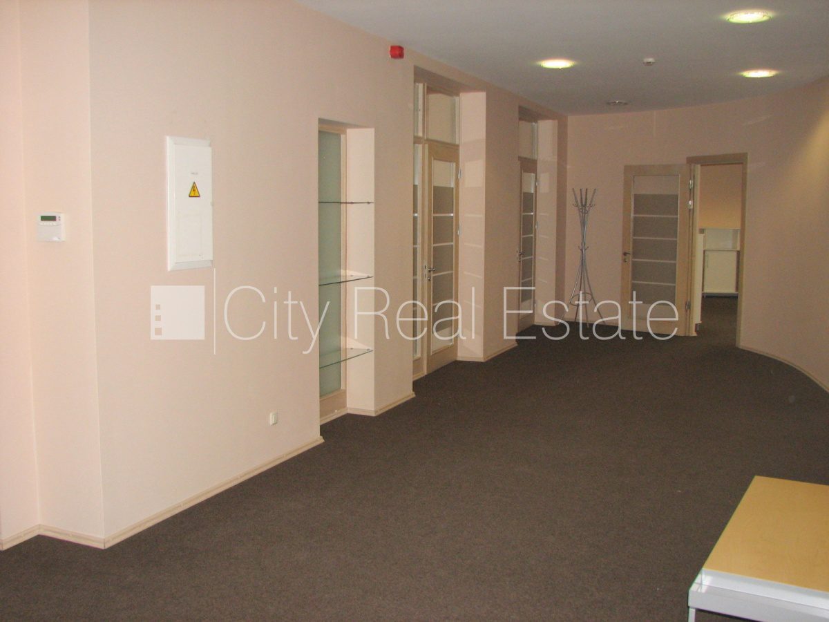 Коммерческое помещение в Рига, Старая Рига, 212 м², аренда, Фото 8 из 10