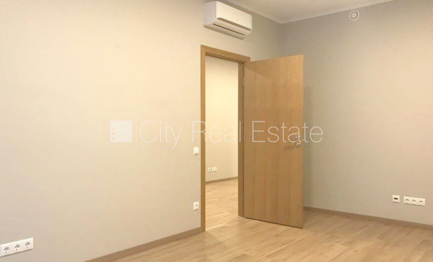 Commercial premises for rent in Riga, City Centre, 92 m², Photo 9 of 10