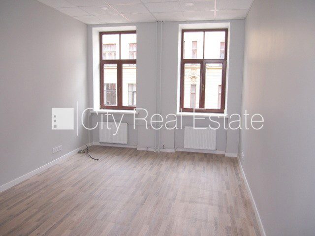 Komerctelpas Rīga, Centrs, 15 m², izīrē, Foto 2 no 8