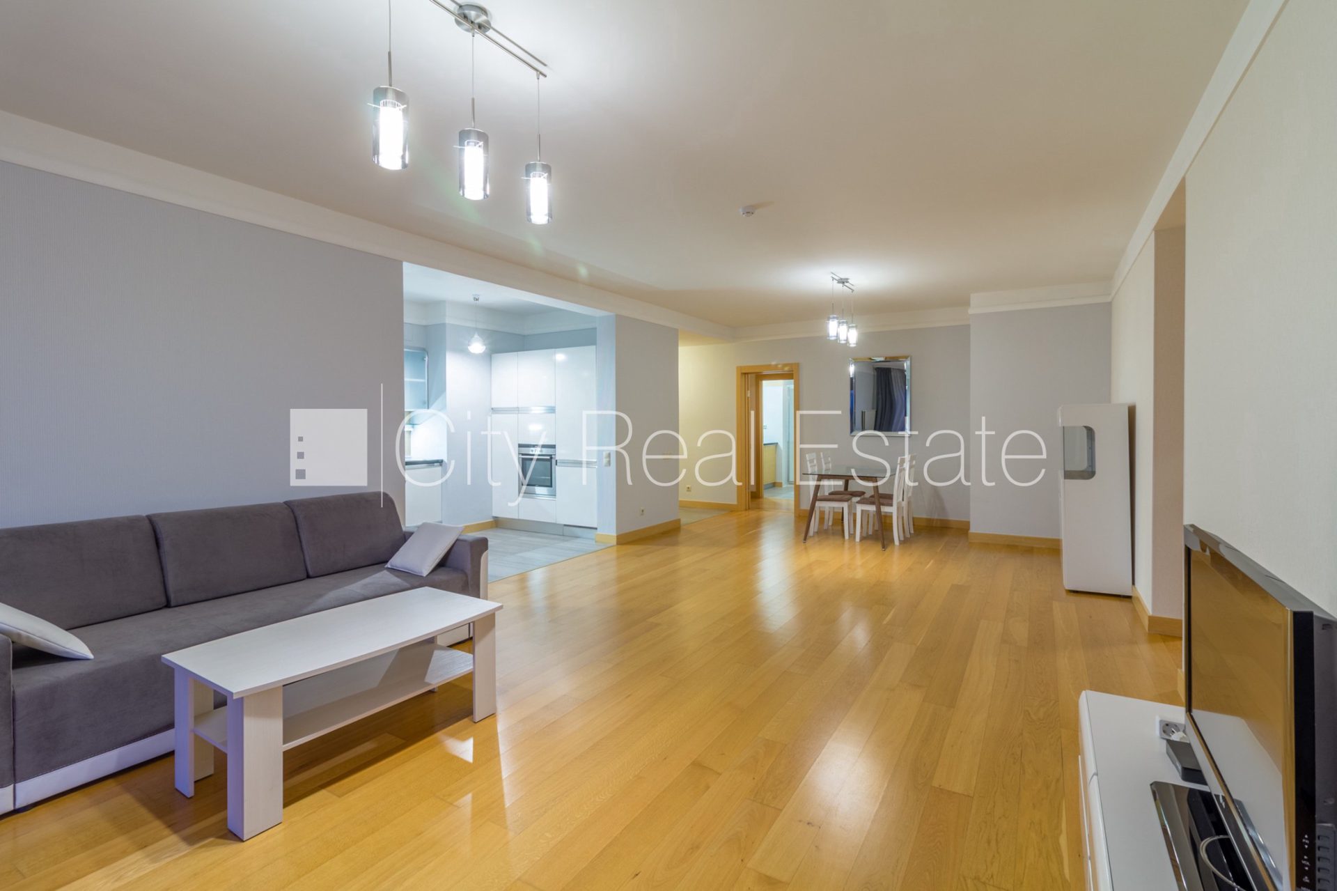 4-room apartment for rent in Riga, Šampēteris, 128 m², Photo 3 of 10