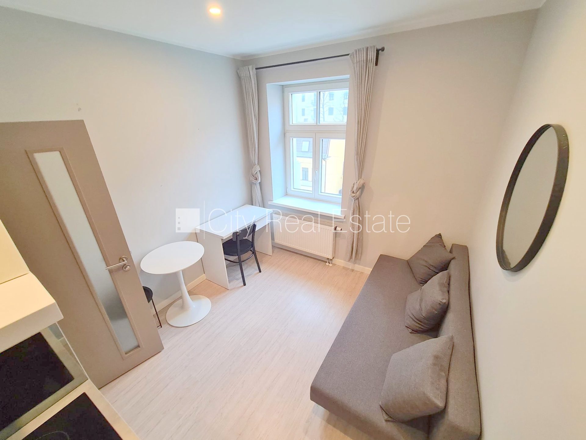 1-room apartment for rent in Riga, City Centre, 18 m², Photo 1 of 10