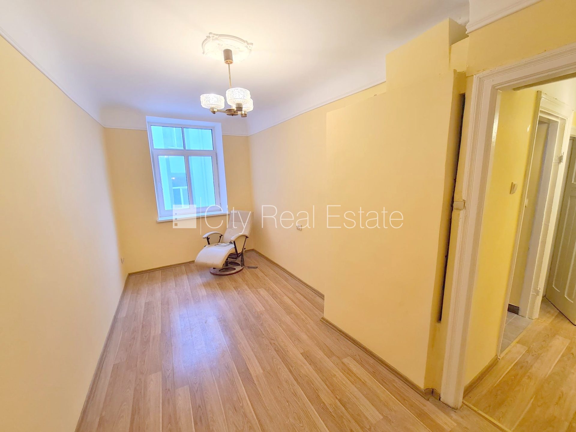 1-toaline korter Rīga, Centrs, 28 m², üür, Foto 1 / 10