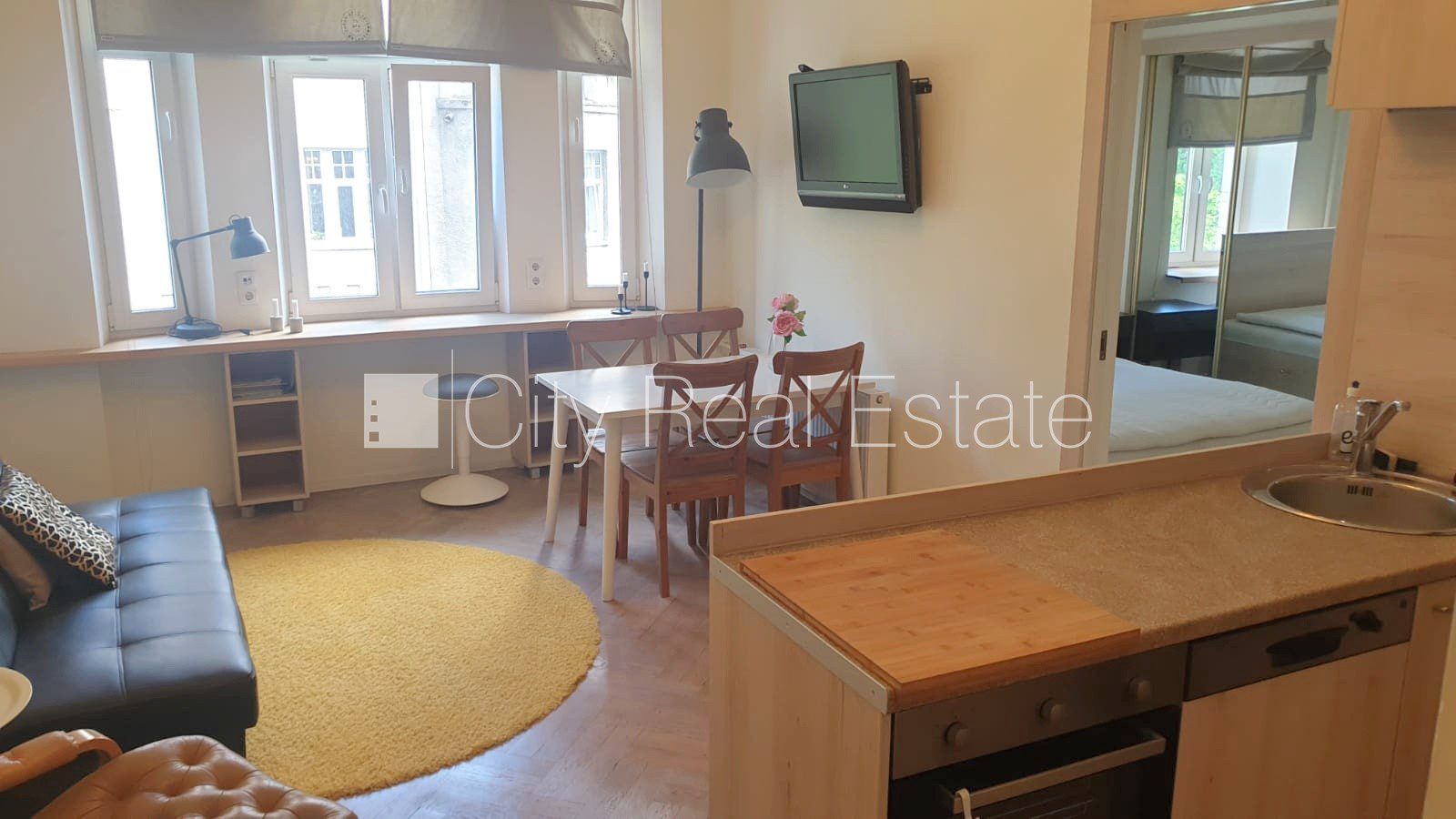 2-toaline korter Rīga, Centrs, 40 m², üür, Foto 2 / 10