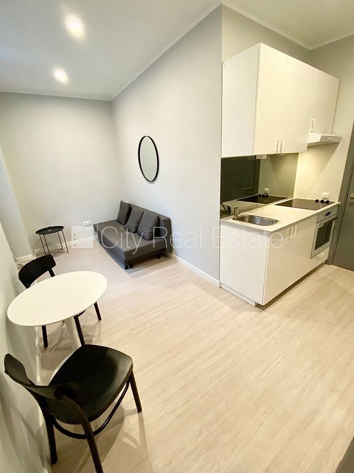 1-room apartment for rent in Riga, City Centre, 18 m², Photo 1 of 10