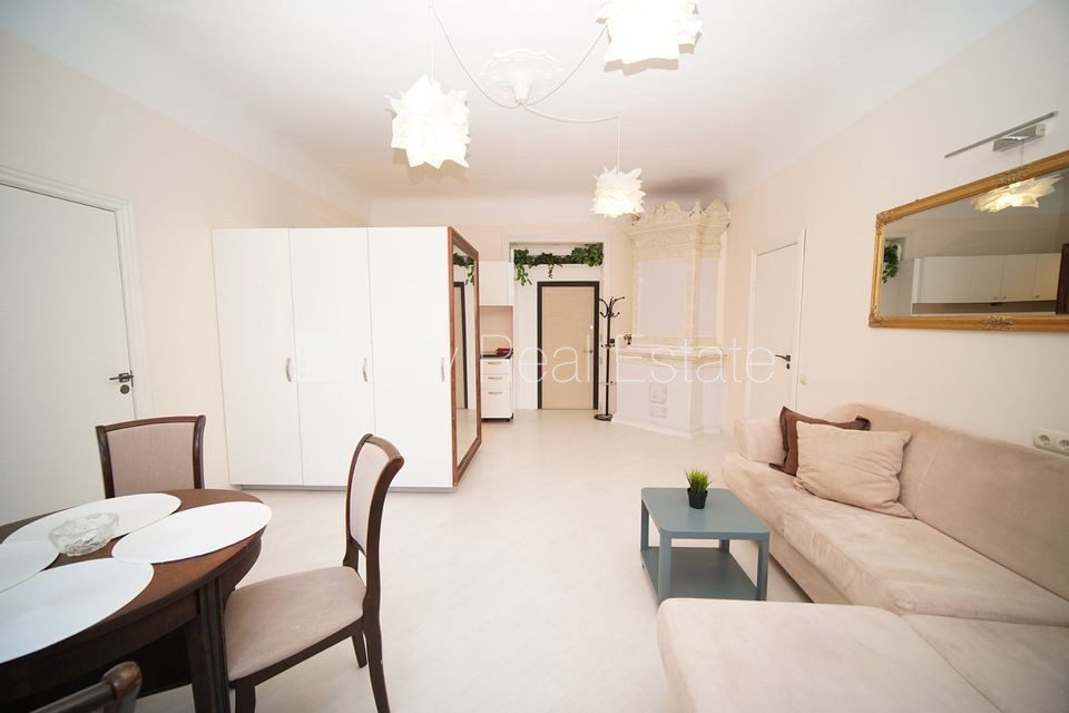 2-room apartment for rent in Riga, City Centre, 55 m², Photo 3 of 10