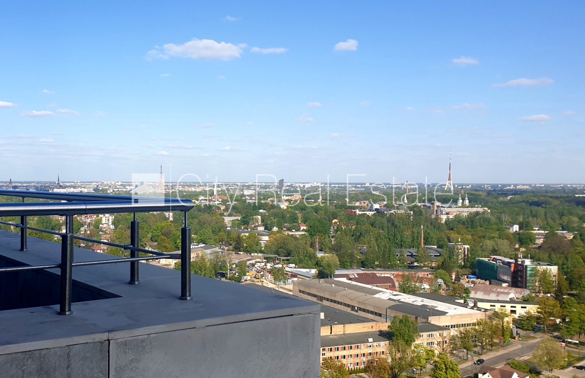 4-комнатная квартира в Рига, Шампетерис, 150 м², аренда, Фото 3 из 10
