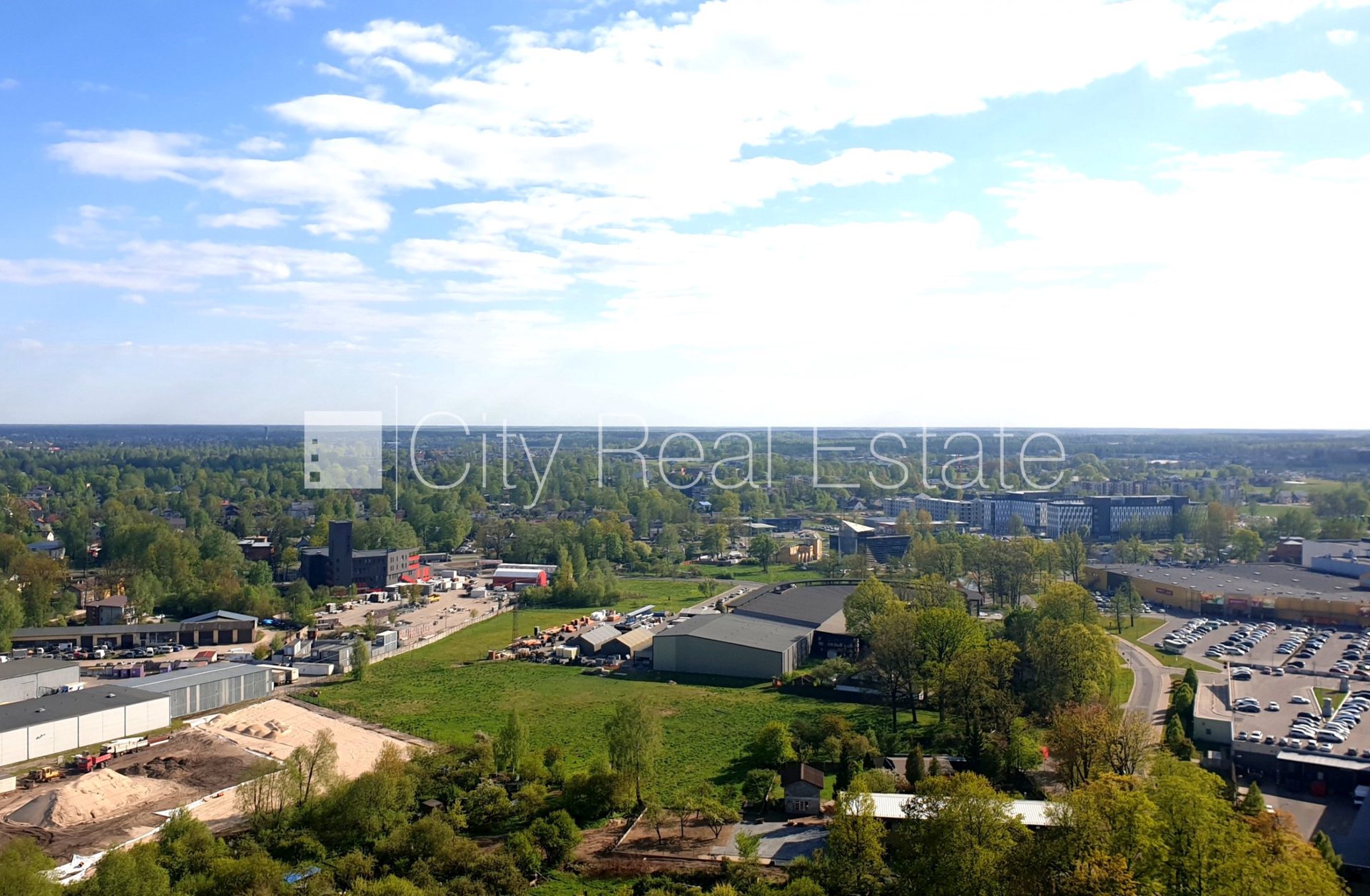4-комнатная квартира в Рига, Шампетерис, 150 м², аренда, Фото 4 из 10