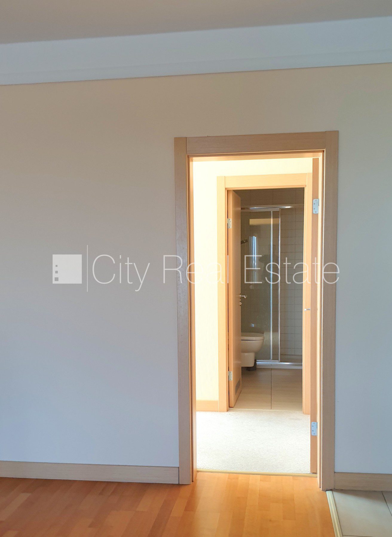 4-комнатная квартира в Рига, Шампетерис, 150 м², аренда, Фото 7 из 10