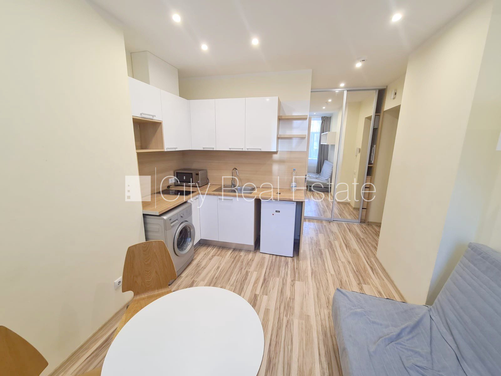 1 istabu dzīvoklis Rīga, Centrs, 20 m², izīrē, Foto 9 no 10