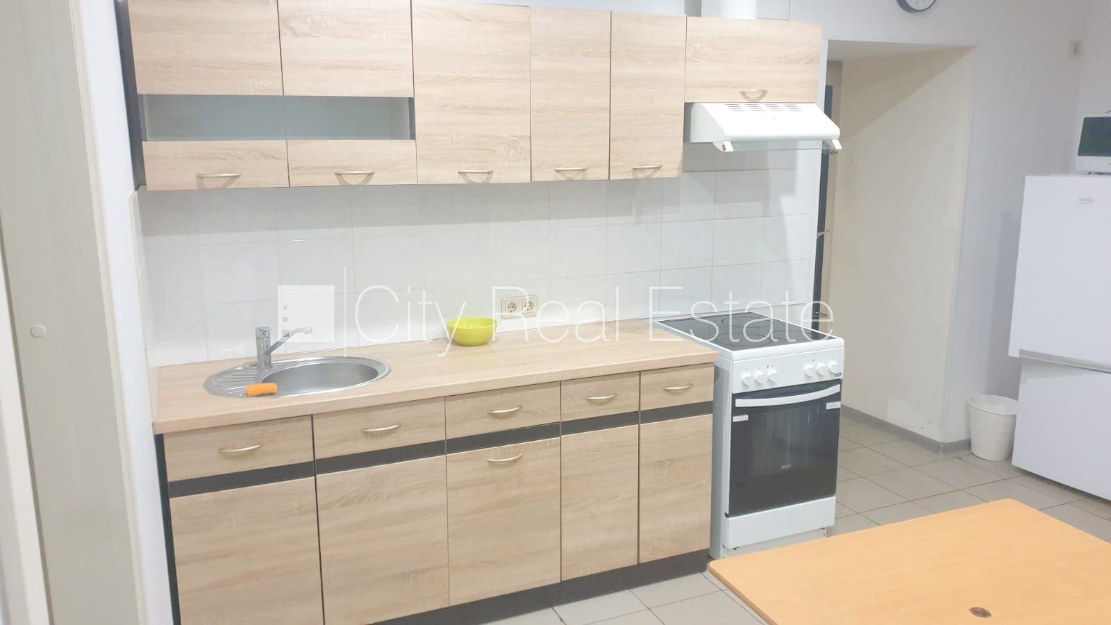 5 istabu dzīvoklis Rīga, Centrs, 120 m², izīrē, Foto 1 no 10