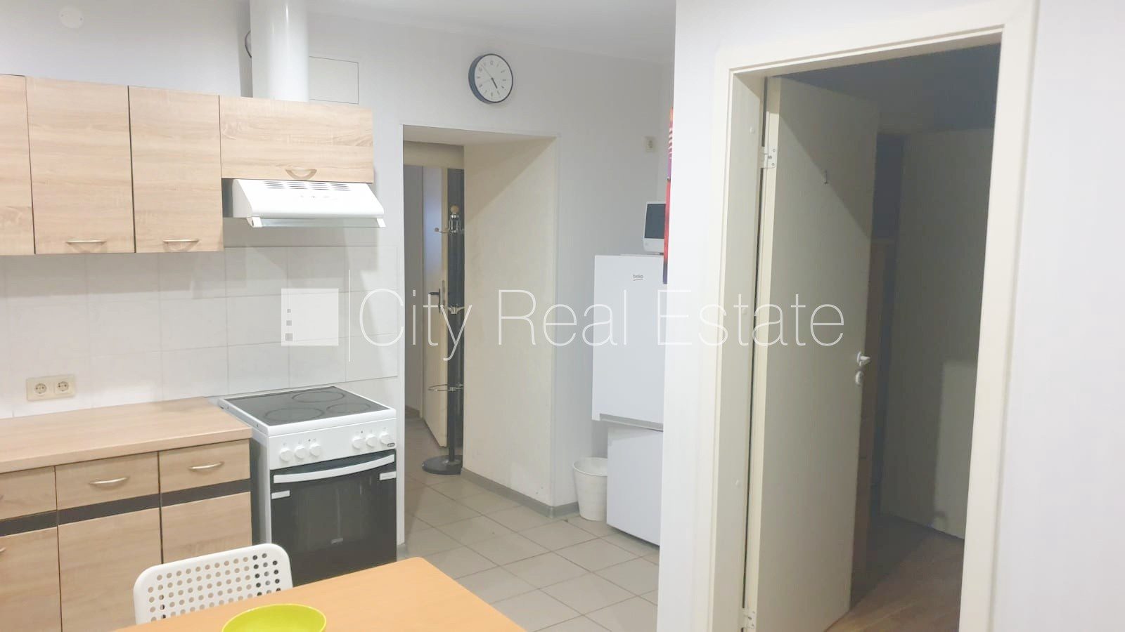 5 istabu dzīvoklis Rīga, Centrs, 120 m², izīrē, Foto 3 no 10