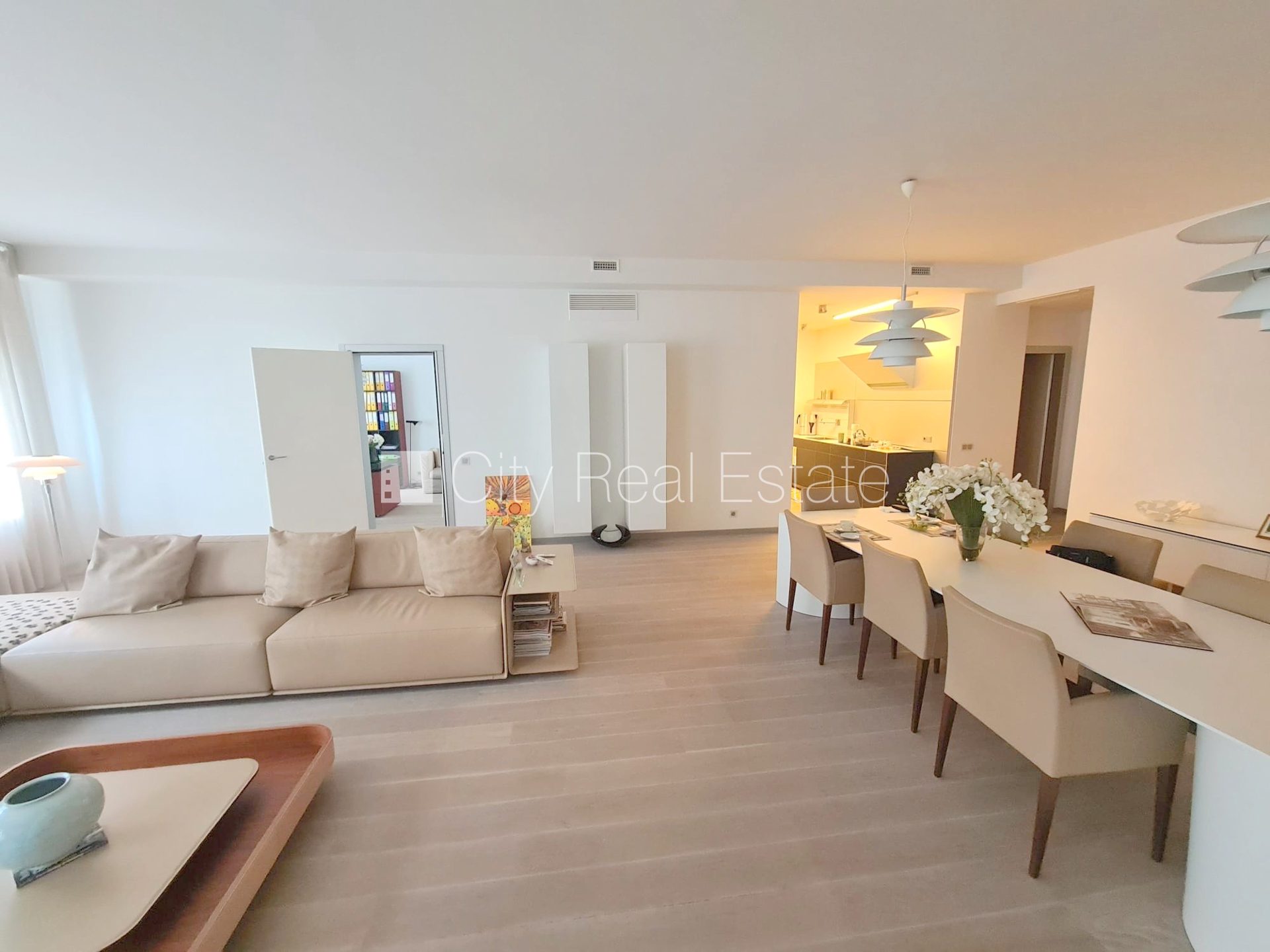 3 istabu dzīvoklis Rīga, Vecrīga, 171 m², pārdod, Foto 6 no 10