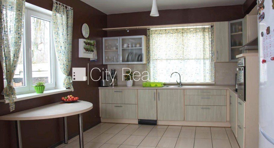 House for sale in Ķekava, 308 m², Photo 6 of 10