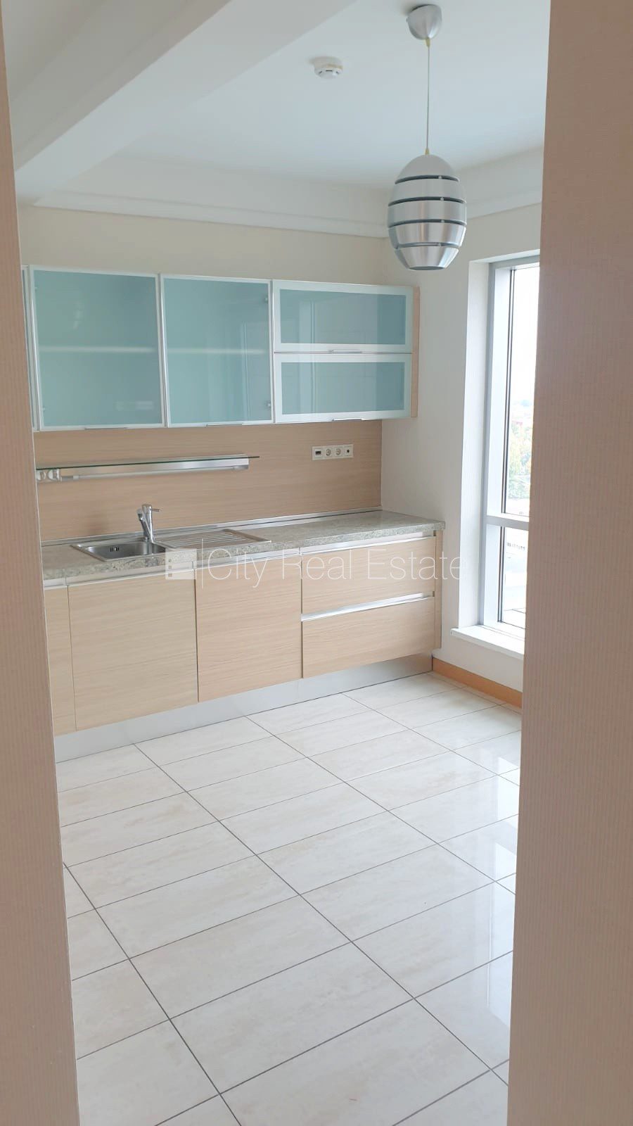 4 istabu dzīvoklis Rīga, Šampēteris, 120 m², izīrē, Foto 5 no 10
