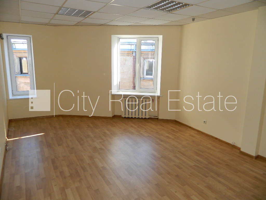 Komerctelpas Rīga, Vecrīga, 27 m², izīrē, Foto 1 no 5