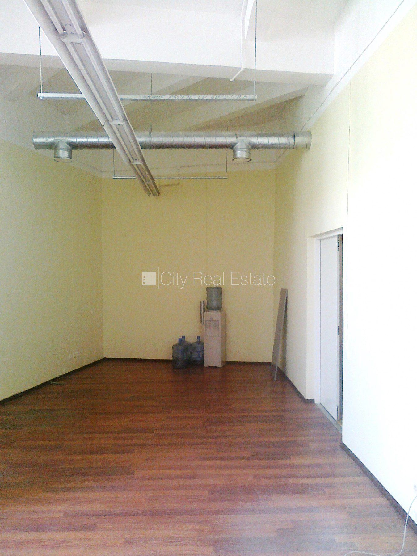Äripind Rīga, Torņakalns, 32 m², üür, Foto 2 / 3